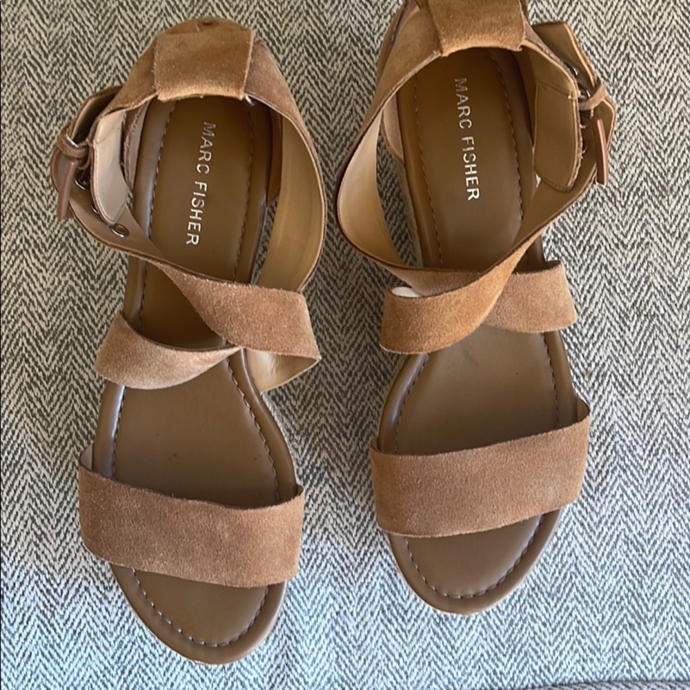 Marc fisher sandals tan